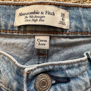Abercrombie & Fitch High Rise Light Blue Jeans Curvy Love